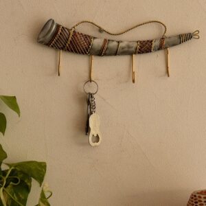 BLISSFUL24 PREMIUM Sahnai Hook Copper – Handcrafted Musical Instrument Iron Wall Mount Key Holder with 4 Hooks (12" x 5"